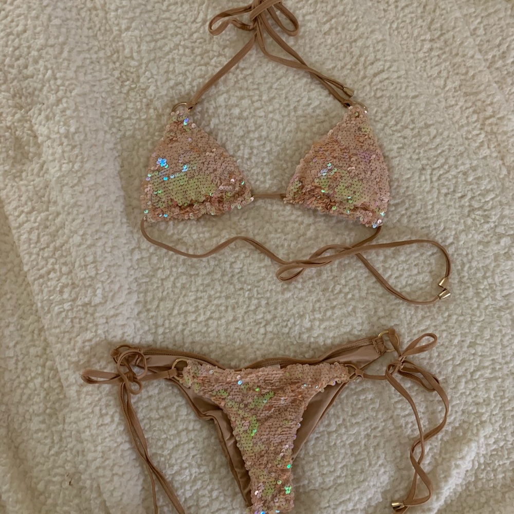 Sparkle sequence bikini 👙